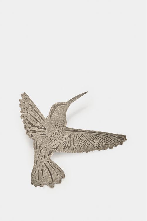 Pin colibrí para mujer aplique metálico